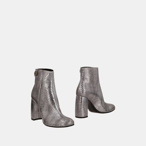 Stella Mccartney Snakeskin Embossed Leather Ankle Boots Size 37 - Stella McCartney - Modalova