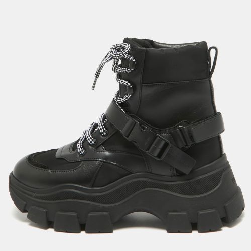 Prada Black Leather and Nylon Combat Boots Size 38.5 - Prada - Modalova