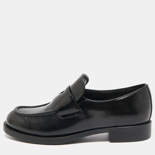 Prada Black Brushed Leather Slip On Loafers Size 37 - Prada - Modalova