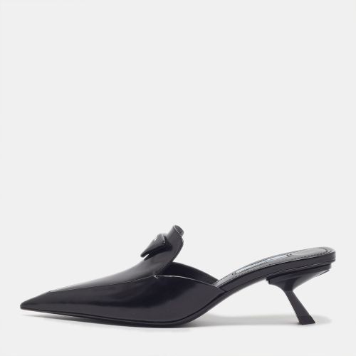 Triangle Size 36 Brushed Leather Mules - Prada - Modalova
