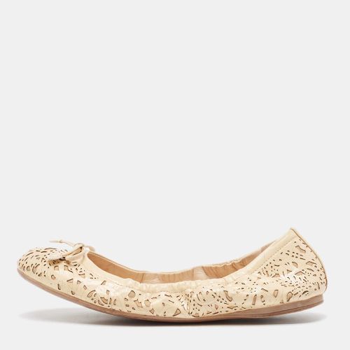 Prada Sport Cream Laser Cut Patent Leather Bow Ballet Flats Size 37.5 - Prada Sport - Modalova