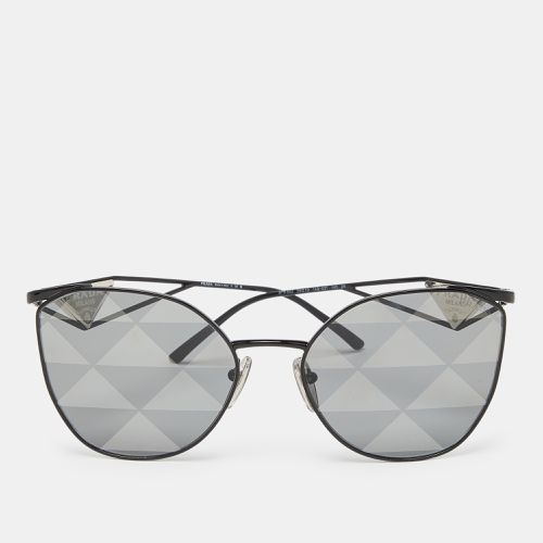 Prada Black Tone/Grey SPR50Z All-Over Logo Cat-Eye Sunglasses - Prada - Modalova