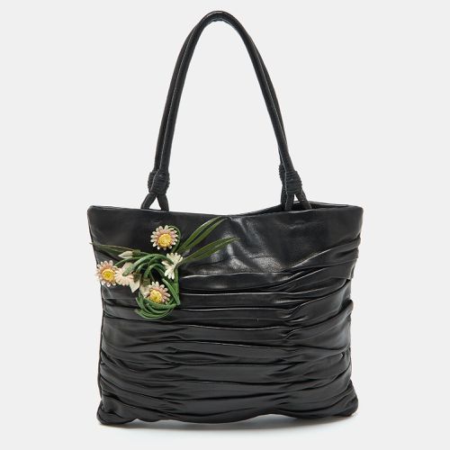 Prada Black Nappa Leather Gaufré Floral Tote - Prada - Modalova