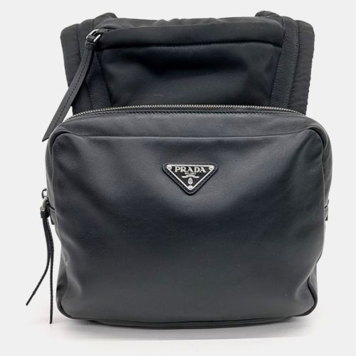 Prada Black Leather hooded backpack - Prada - Modalova