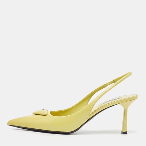 Patent Pointed Toe Slingback Pumps Size 39 - Prada - Modalova