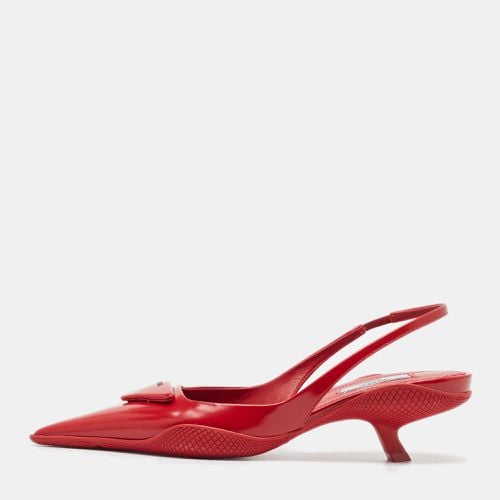 Brushed Leather Slingback Pumps Size 38 - Prada - Modalova