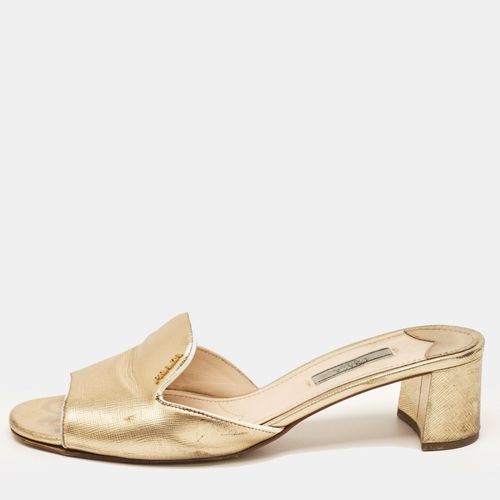 Prada Gold Saffiano Leather Slide Sandals Size 40.5 - Prada - Modalova