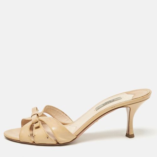 Prada Beige Patent Leather Bow Slide Sandals Size 39 - Prada - Modalova