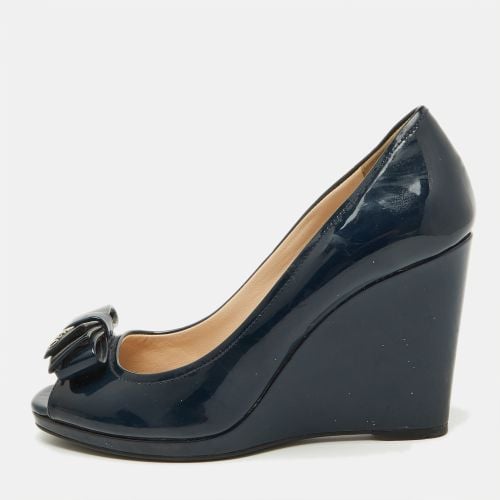 Prada Navy Blue Patent leather Peep Toe Bow Wedge Pumps Size 37.5 - Prada - Modalova