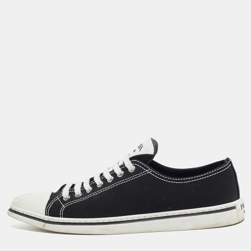 Prada Black/White Canvas Point Toe Low Top Sneakers Size 36.5 - Prada - Modalova