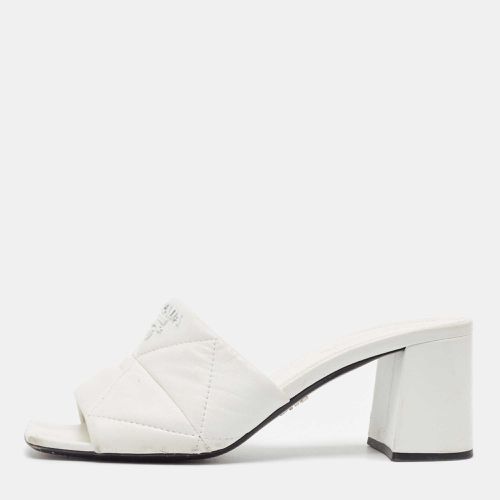 Prada White Quilted Leather Slide Sandals Size 38 - Prada - Modalova