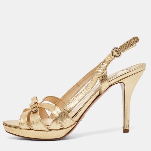 Prada Gold Leather Slingback Sandals Size 38.5 - Prada - Modalova