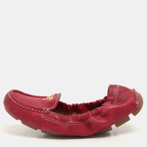 Prada Pink Leather Logo Scrunch Loafers Size 35 - Prada - Modalova