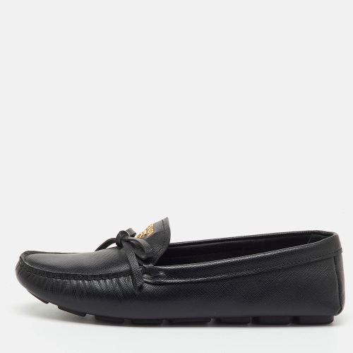 Prada Black Saffiano Leather Logo Bow Slip On Loafers Size 38.5 - Prada - Modalova