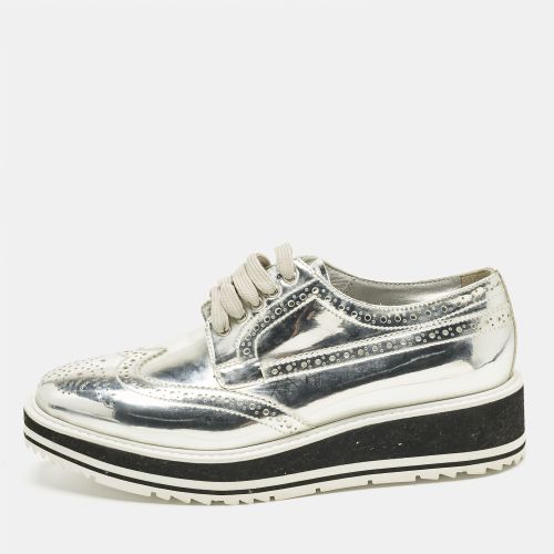 Prada Silver Patent Leather Derby Sneakers Size 37 - Prada - Modalova