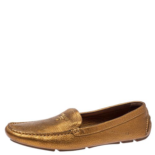 Prada Gold Leather Loafers Size 38.5 - Prada - Modalova