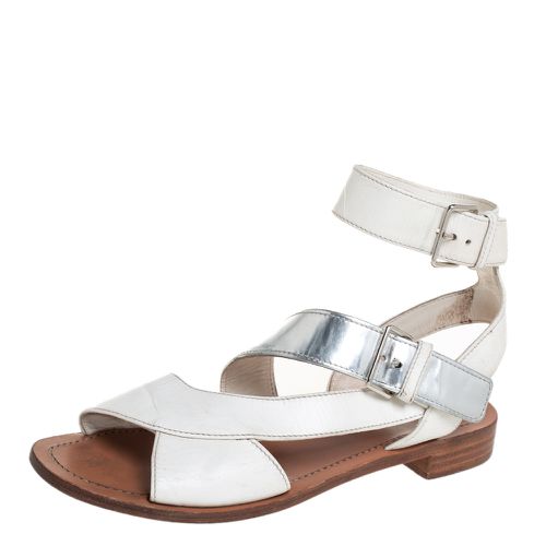 Prada White/Silver Leather Flat Ankle Strap Sandals Size 37 - Prada - Modalova