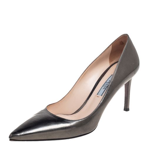 Prada Metallic Grey Leather Pointed Toe Pumps Size 36.5 - Prada - Modalova