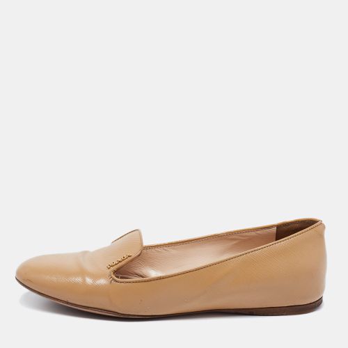 Prada Beige Patent Leather Smoking Flats Size 37.5 - Prada - Modalova