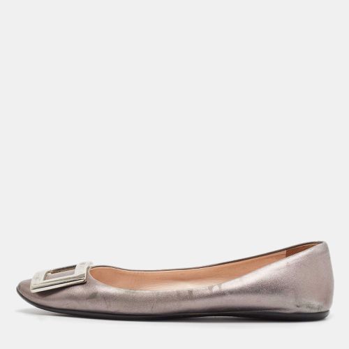 Roger Vivier Silver Leather Gommette Ballet Flats Size 39 - Roger Vivier - Modalova