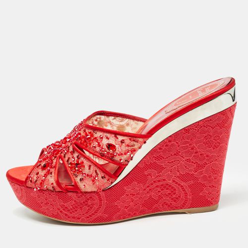 René Caovilla Red Satin and Crystal Embellished Mesh Wedge Platform Sandals Size 40 - René Caovilla - Modalova