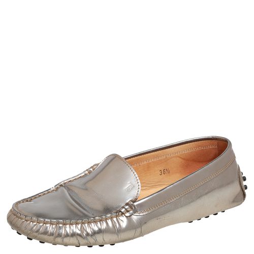 Tod's Silver Patent Leather Slip On Loafers Size 36.5 - Tod's - Modalova