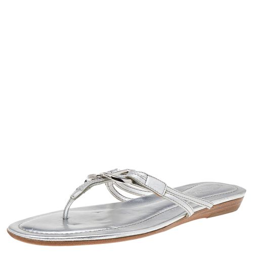 Tod's Silver Leather Thong Flat Sandals Size 38.5 - Tod's - Modalova