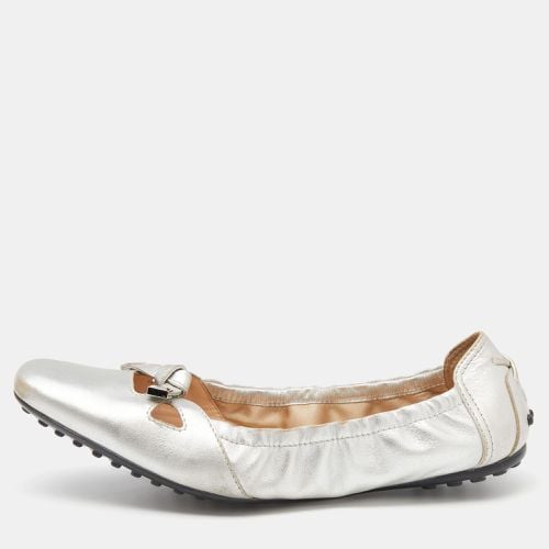 Tod's Metallic Silver Leather Scrunch Ballet Flats Size 37.5 - Tod's - Modalova