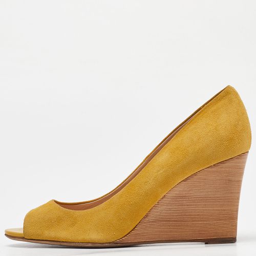 Tod's Yellow Suede Wedge Peep Toe Pumps Size 39 - Tod's - Modalova