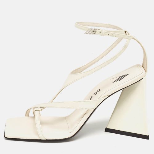 The Attico Cream Patent Devon Ankle Strap Sandals Size 38.5 - The Attico - Modalova