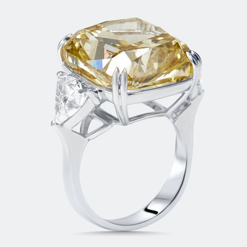 Cts Fancy Yellow Cushion, Trillion Lab Grown Diamonds 18k White Gold Ring Size 52 - The Diamond Edit - Modalova
