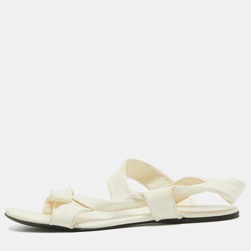 The Row Cream Leather Elastic Slingback Sandals Size 37 - The Row - Modalova