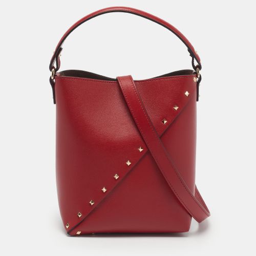 Rockstud Wispy Leather Bucket bag - Valentino - Modalova