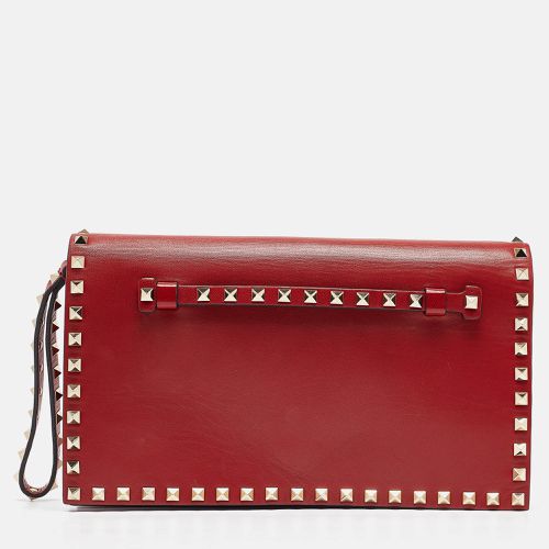 Valentino Red Leather Rockstud Flap Wristlet Clutch - Valentino - Modalova