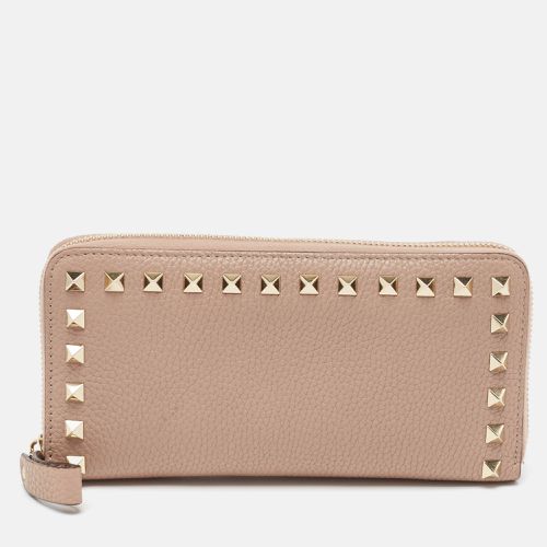 Valentino Dusty Pink Leather Rockstud Zip Around Wallet - Valentino - Modalova