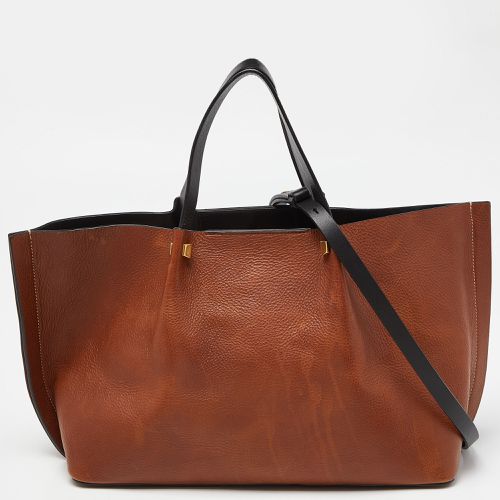 Valentino Brown/Black Leather Medium VLOGO Escape Tote - Valentino - Modalova