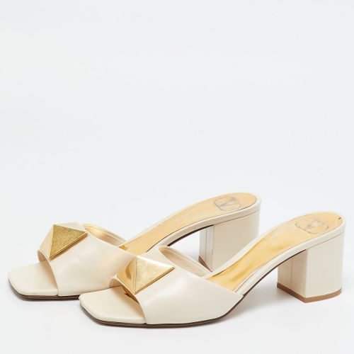 One Stud Size 37 Leather Slide Sandals - Valentino - Modalova