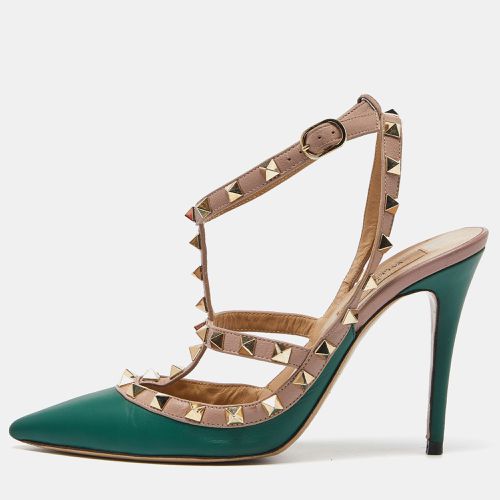 Valentino Green/Beige Leather Rockstud Strappy Pointed Toe Pumps Size 37.5 - Valentino - Modalova