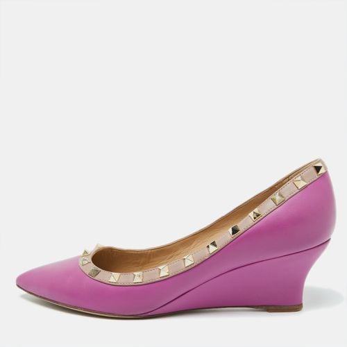 Valentino Pink Leather Rockstud Wedge Pumps Size 39.5 - Valentino - Modalova