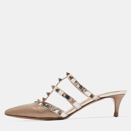 Valentino Metallic Bronze Leather Rockstud Mules Size 37 - Valentino - Modalova