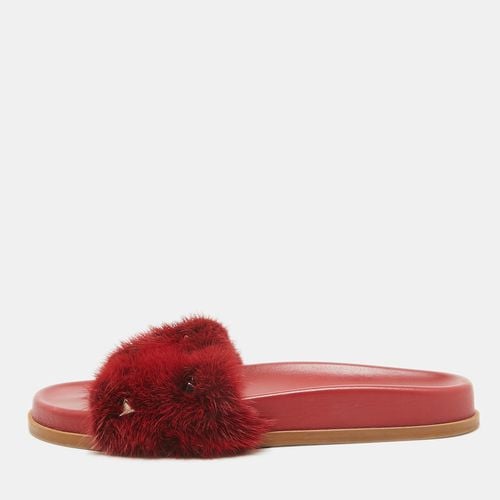 Valentino Red Fur Rockstud Slide Flats Size 38 - Valentino - Modalova