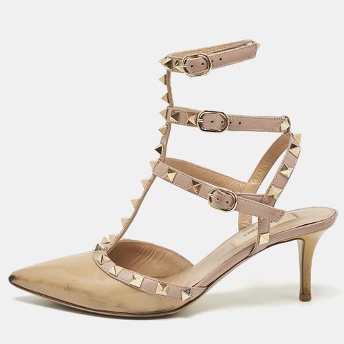 Valentino Beige Patent Leather Rockstud Ankle Strap Pumps Size 36 - Valentino - Modalova