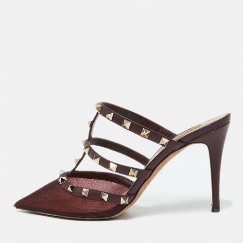 Valentino Burgundy Mesh and Leather Rockstud Pointed Toe Mules Size 39 - Valentino - Modalova