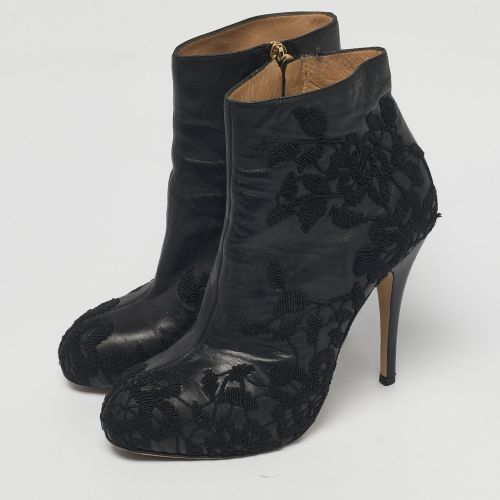 Embroidered Leather Zip Ankle Boots Size 39 - Valentino - Modalova