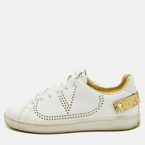 Backnet Size 38.5 /Gold Leather Perforated V Low Top Sneakers - Valentino - Modalova