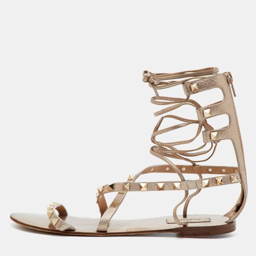 Rockstud Size 37.5 Metallic Leather Gladiator Flat Sandals - Valentino - Modalova