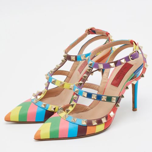 Rockstud Size 36 Leather Pumps - Valentino - Modalova