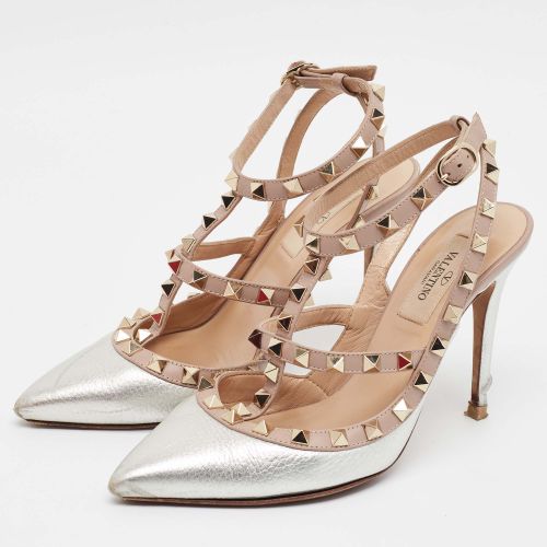 Rockstud Size 36 /Beige Leather Pumps - Valentino - Modalova