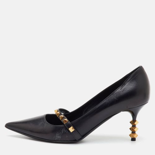Rockstud Size 39 Leather Pointed Toe Pumps - Valentino - Modalova