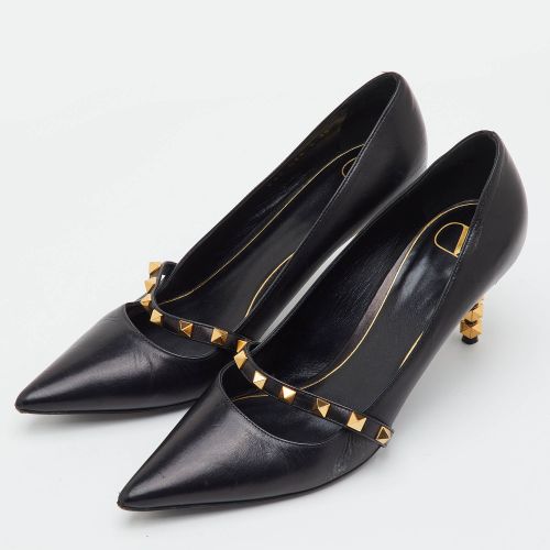 Rockstud Size 39 Leather Pointed Toe Pumps - Valentino - Modalova